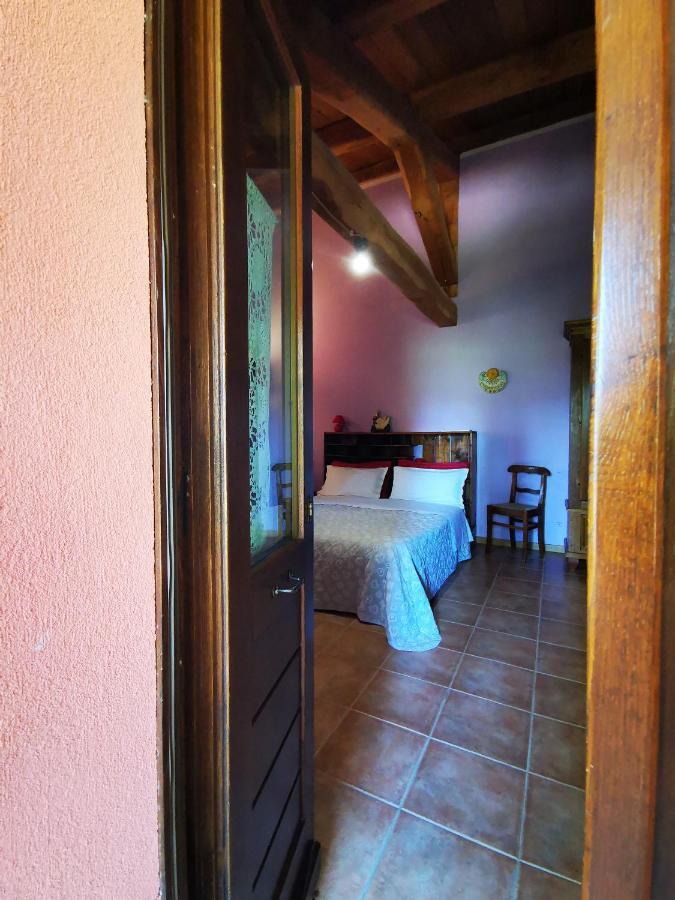 La Casa Dei Tigli Bed and Breakfast Cannara Exterior foto